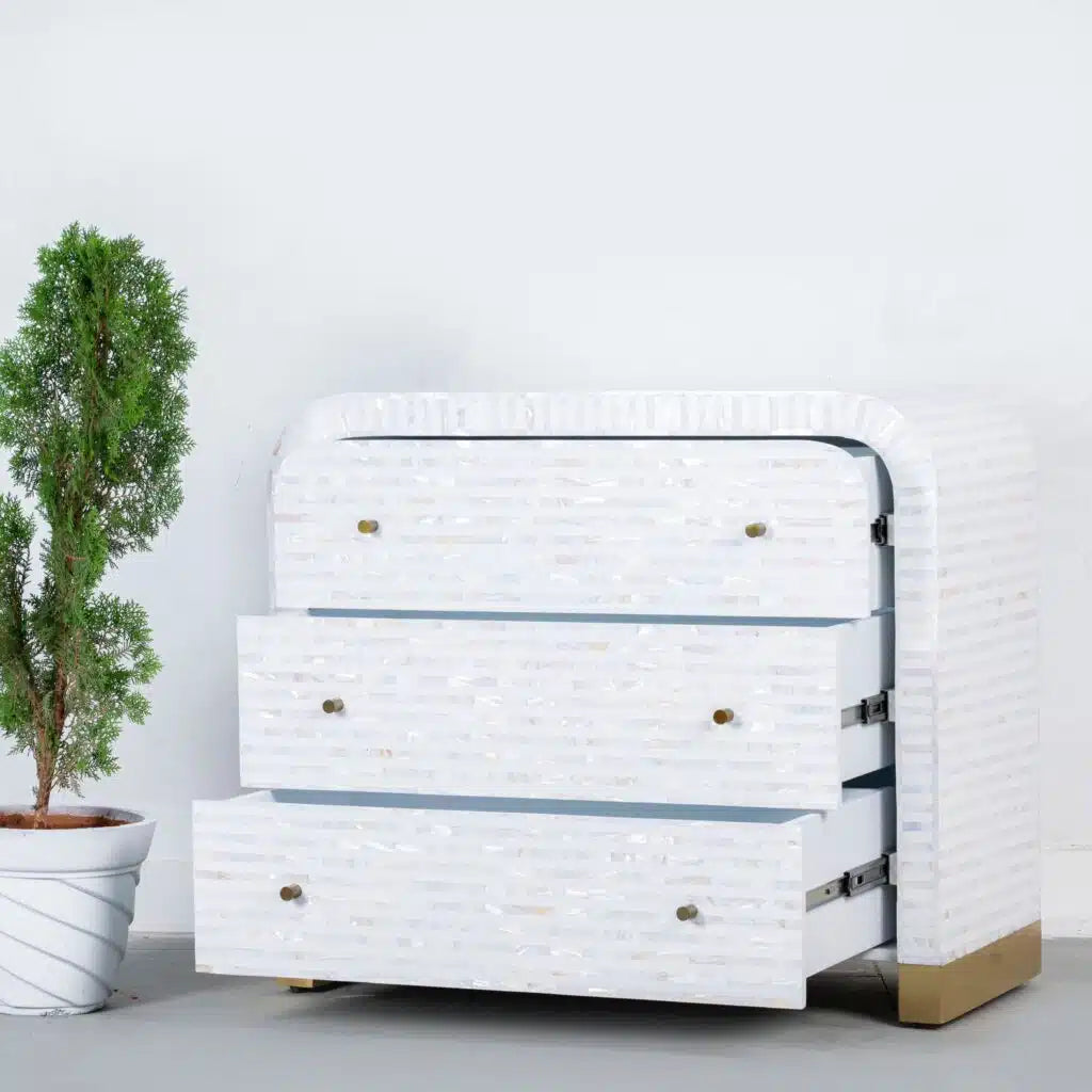 white mop inlay chest of drawers in waterfall pattern
