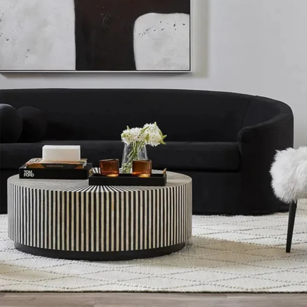 Black strip line pattern round coffee table