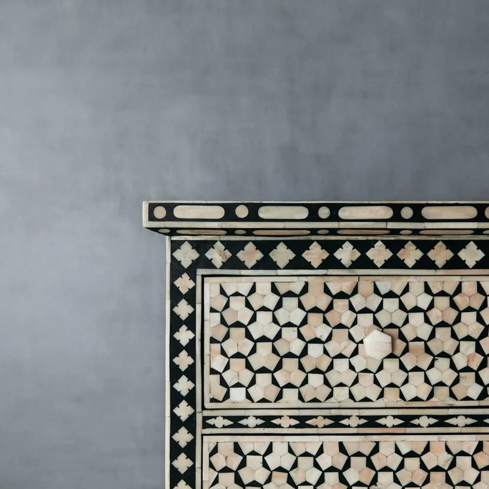 tragua pattern bone inlay dresser in black color